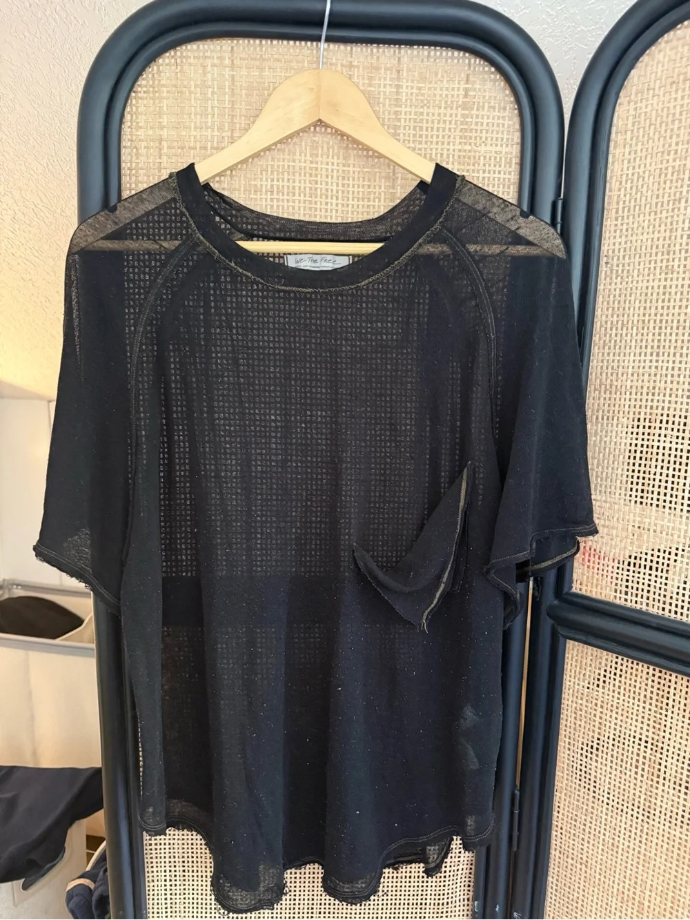 Free People Women’s Distressed Short Sleeved Pocket Tee Shirt Black Small